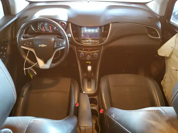 3GNCJLSB4JL351709 2018 CHEVROLET TRAX - Image 8