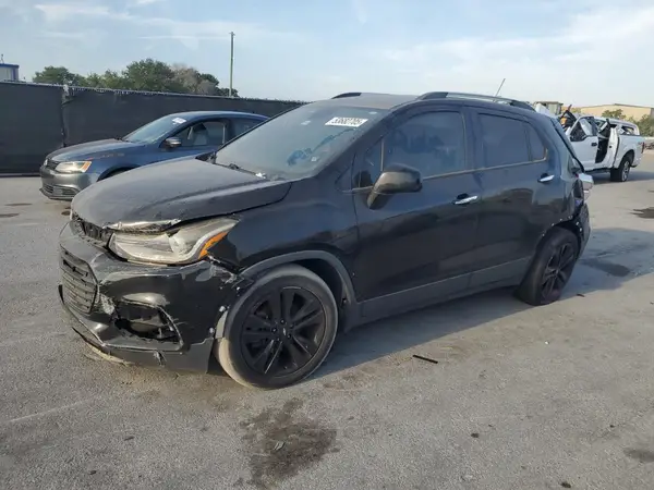 3GNCJLSB4JL356098 2018 CHEVROLET TRAX - Image 1