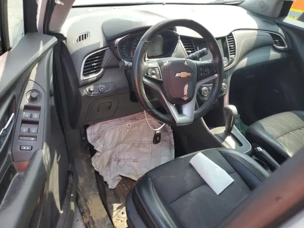 3GNCJLSB4JL404344 2018 CHEVROLET TRAX - Image 8