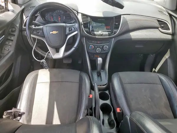 3GNCJLSB4JL415747 2018 CHEVROLET TRAX - Image 8