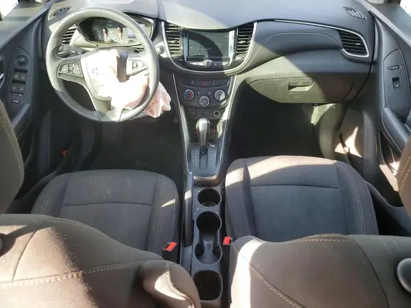 3GNCJLSB4KL137370 2019 CHEVROLET TRAX - Image 8