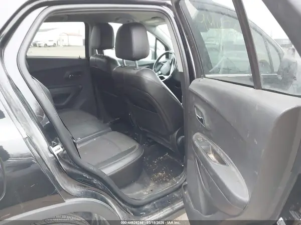 3GNCJLSB4KL139698 2019 CHEVROLET TRAX - Image 8