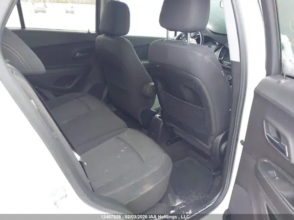 3GNCJLSB4KL144478 2019 CHEVROLET TRAX - Image 8