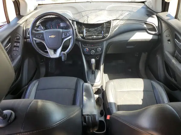 3GNCJLSB4KL156680 2019 CHEVROLET TRAX - Image 8