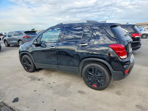 3GNCJLSB4KL159658 2019 CHEVROLET TRAX - Image 2