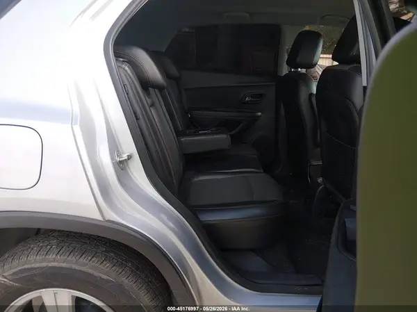 3GNCJLSB4KL209328 2019 CHEVROLET TRAX - Image 8