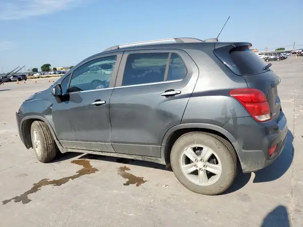 3GNCJLSB4KL229935 2019 CHEVROLET TRAX - Image 2
