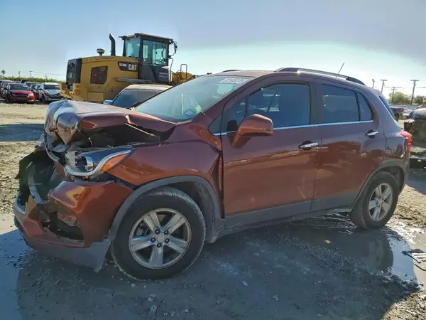 3GNCJLSB4KL236755 2019 CHEVROLET TRAX - Image 1