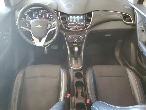 3GNCJLSB4KL250753 2019 CHEVROLET TRAX - Image 8