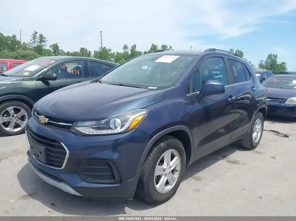 3GNCJLSB4KL272087 2019 CHEVROLET TRAX - Image 2