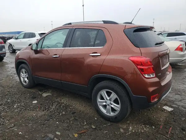 3GNCJLSB4KL273353 2019 CHEVROLET TRAX - Image 2