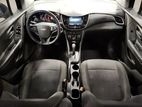 3GNCJLSB4KL280609 2019 CHEVROLET TRAX - Image 8