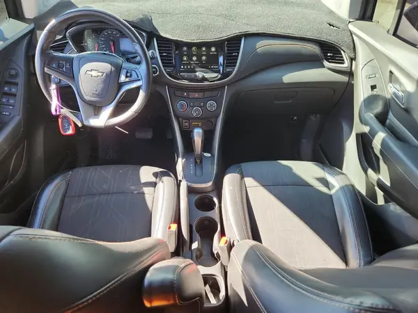 3GNCJLSB4KL289388 2019 CHEVROLET TRAX - Image 8