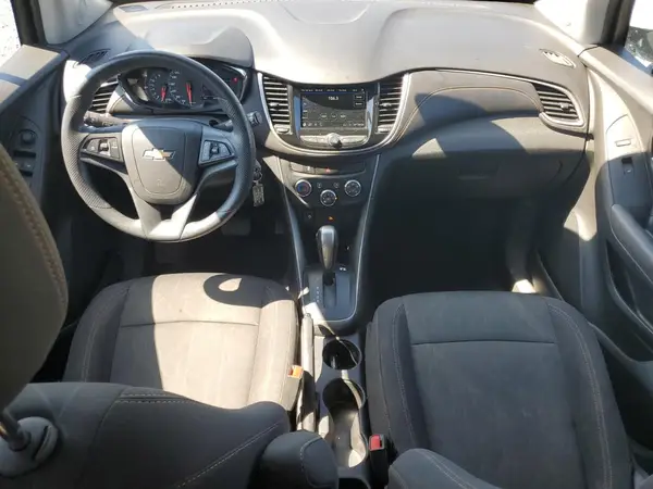 3GNCJLSB4KL314256 2019 CHEVROLET TRAX - Image 8