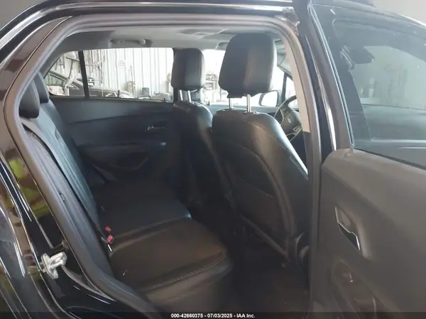 3GNCJLSB4KL350951 2019 CHEVROLET TRAX - Image 8
