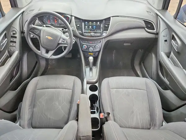 3GNCJLSB4KL376143 2019 CHEVROLET TRAX - Image 8