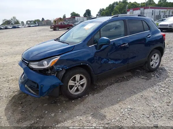 3GNCJLSB4KL379530 2019 CHEVROLET TRAX - Image 2