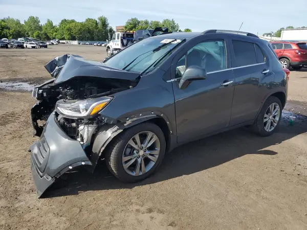 3GNCJLSB4KL387577 2019 CHEVROLET TRAX - Image 1