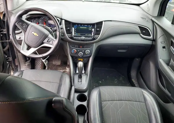 3GNCJLSB4KL404474 2019 CHEVROLET TRAX - Image 8