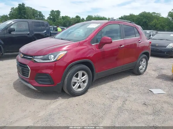 3GNCJLSB4LL151593 2020 CHEVROLET TRAX - Image 2