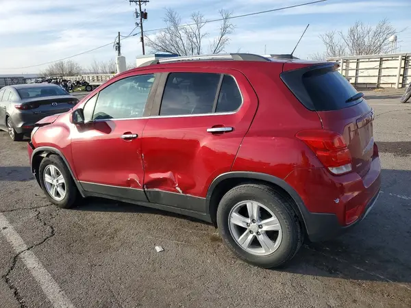 3GNCJLSB4LL167261 2020 CHEVROLET TRAX - Image 2