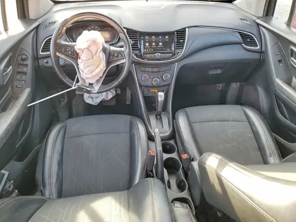 3GNCJLSB4LL167261 2020 CHEVROLET TRAX - Image 8