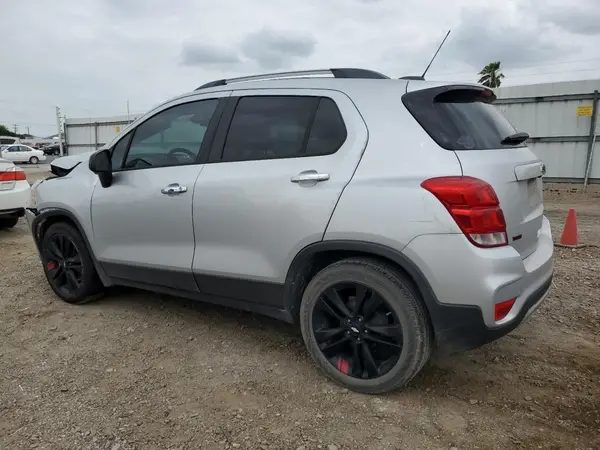 3GNCJLSB4LL183072 2020 CHEVROLET TRAX - Image 2