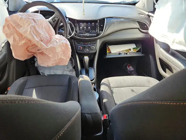 3GNCJLSB4LL201022 2020 CHEVROLET TRAX - Image 8