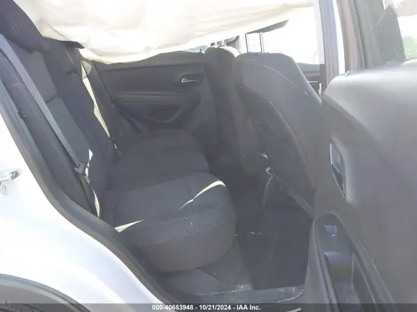 3GNCJLSB4LL205071 2020 CHEVROLET TRAX - Image 8