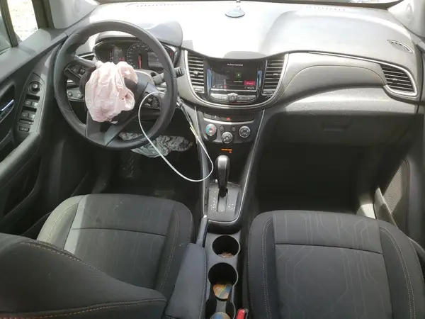 3GNCJLSB4LL206060 2020 CHEVROLET TRAX - Image 8