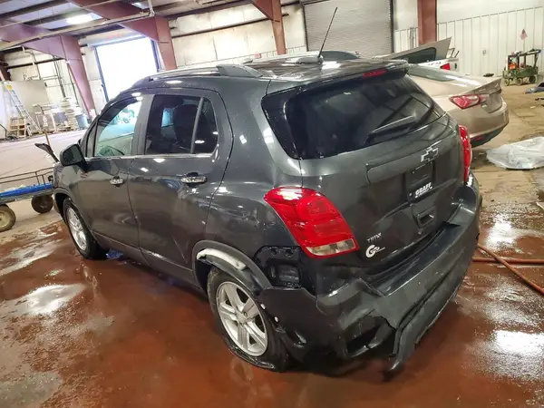 3GNCJLSB4LL216037 2020 CHEVROLET TRAX - Image 2