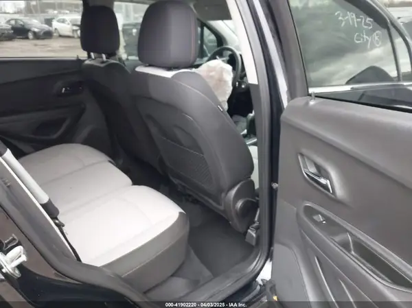 3GNCJLSB4LL226051 2020 CHEVROLET TRAX - Image 8