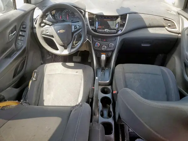 3GNCJLSB4LL230486 2020 CHEVROLET TRAX - Image 8