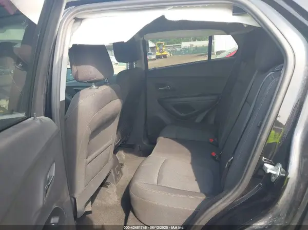 3GNCJLSB4LL232237 2020 CHEVROLET TRAX - Image 8
