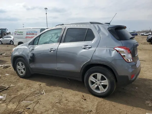 3GNCJLSB4LL251497 2020 CHEVROLET TRAX - Image 2