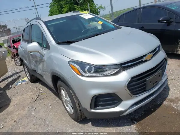 3GNCJLSB4LL261950 2020 CHEVROLET TRAX - Image 1