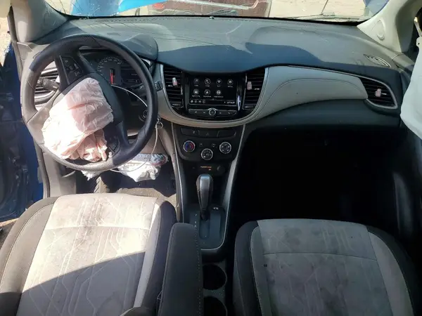 3GNCJLSB4LL286363 2020 CHEVROLET TRAX - Image 8