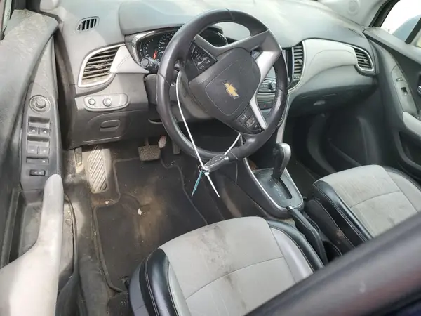 3GNCJLSB4LL317899 2020 CHEVROLET TRAX - Image 8