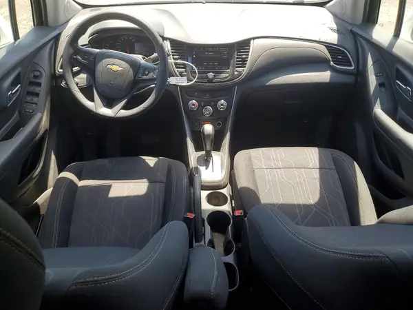 3GNCJLSB4LL335450 2020 CHEVROLET TRAX - Image 8