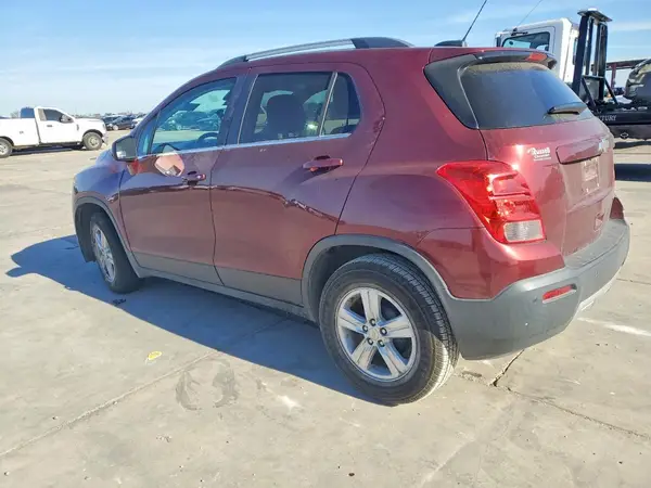 3GNCJLSB5GL140902 2016 CHEVROLET TRAX - Image 2