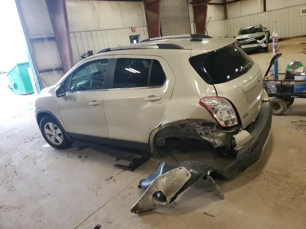 3GNCJLSB5GL271960 2016 CHEVROLET TRAX - Image 2