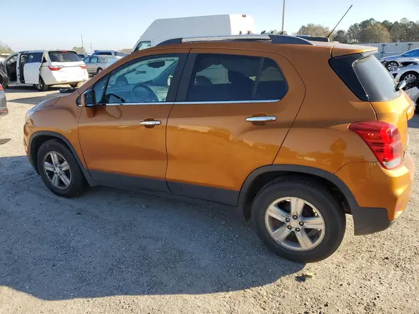 3GNCJLSB5HL149486 2017 CHEVROLET TRAX - Image 2