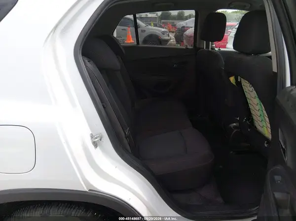 3GNCJLSB5HL160195 2017 CHEVROLET TRAX - Image 8