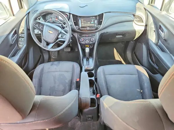 3GNCJLSB5HL166207 2017 CHEVROLET TRAX - Image 8