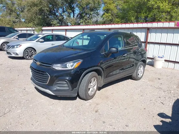 3GNCJLSB5HL177501 2017 CHEVROLET TRAX - Image 2