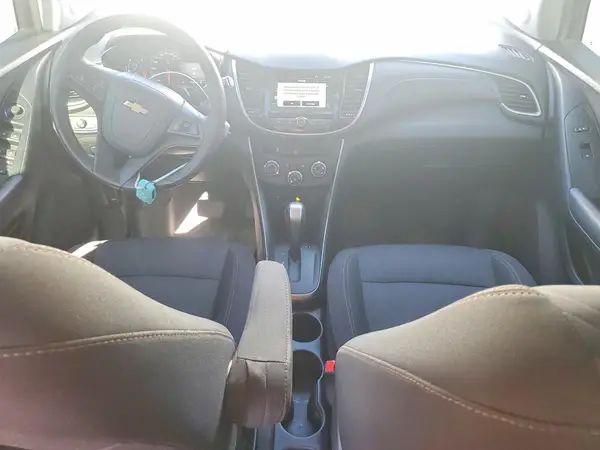 3GNCJLSB5HL183945 2017 CHEVROLET TRAX - Image 8