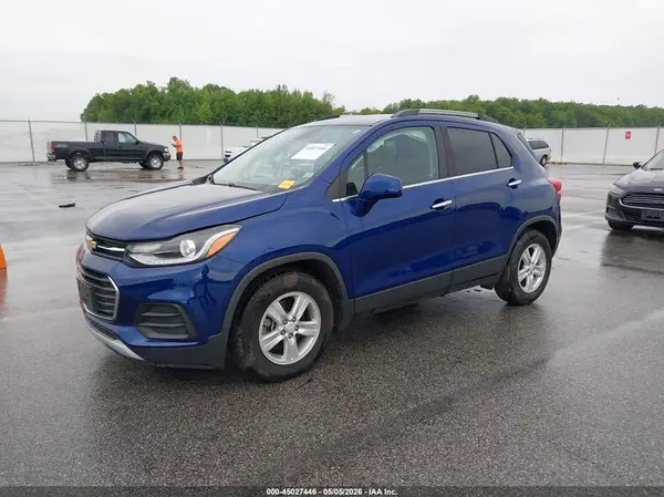 3GNCJLSB5HL213882 2017 CHEVROLET TRAX - Image 2