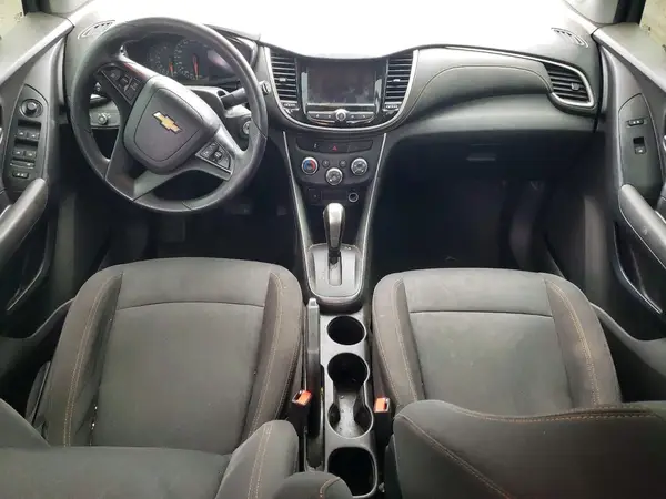 3GNCJLSB5HL225451 2017 CHEVROLET TRAX - Image 8