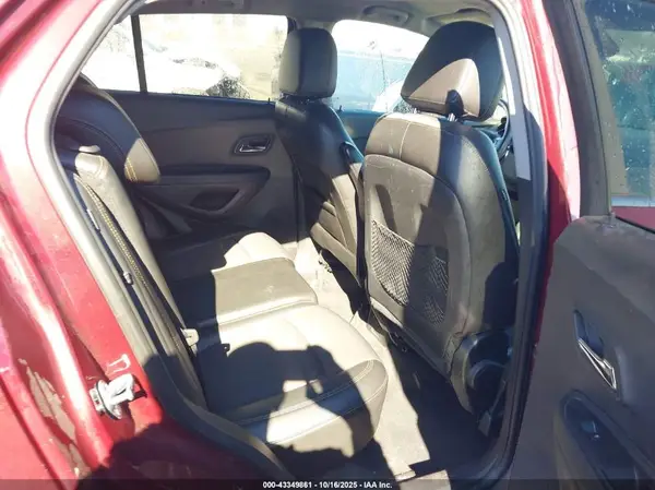 3GNCJLSB5HL231492 2017 CHEVROLET TRAX - Image 8