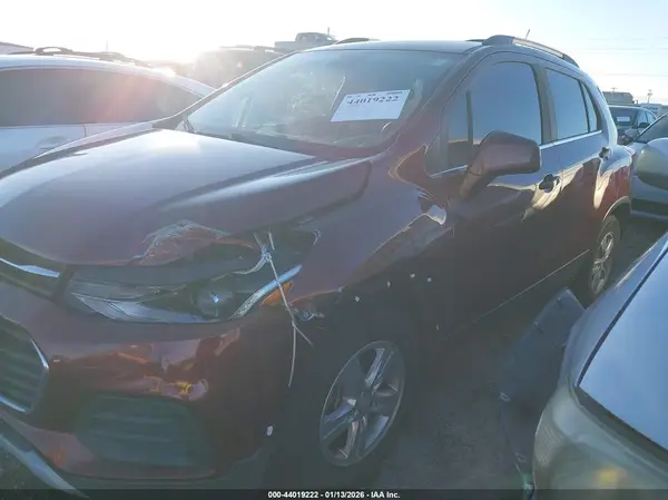 3GNCJLSB5HL273354 2017 CHEVROLET TRAX - Image 2